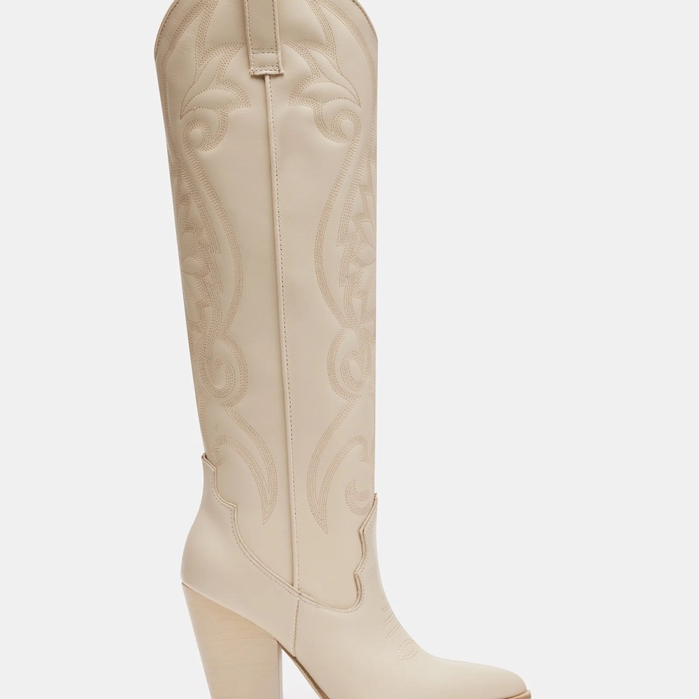 Steve Madden Cream Knee-High Women's cowboy Lasso Boots in Bone.